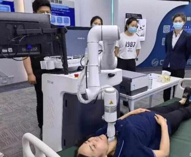 5G超聲機器人引領(lǐng)遠程問診新紀元，智能醫(yī)療項目扎根深哈產(chǎn)業(yè)園